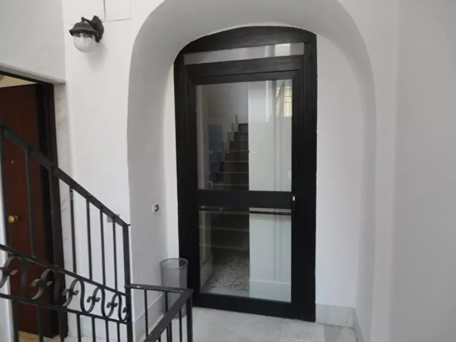 Immagine 3 di Appartamento in vendita  in Piazza Garibaldi a Modugno