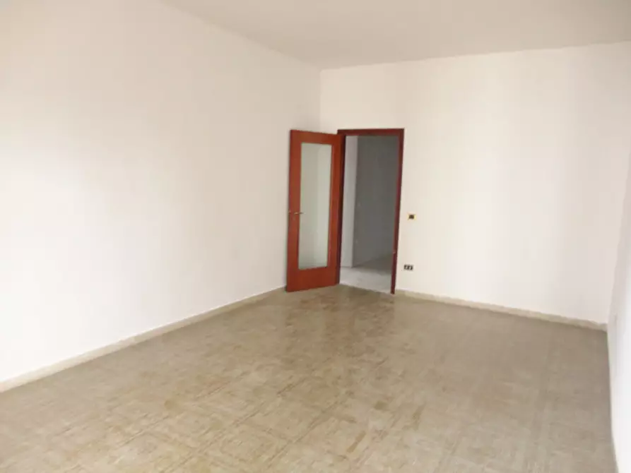 Immagine 20 di Appartamento in vendita  in VIA PORTO TORRES a Modugno