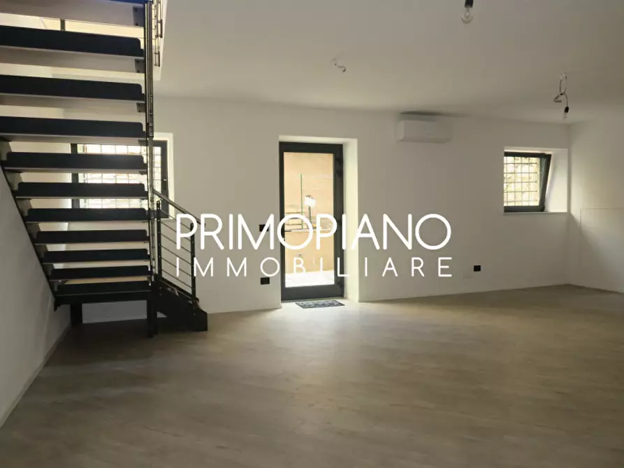 Immagine 3 di Ufficio in affitto  in Portaquila a Trento