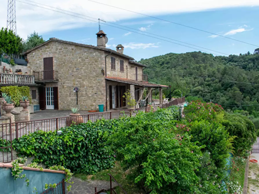 Immagine 1 di Rustico / casale in vendita  in via dell'acquedotto a Torgiano