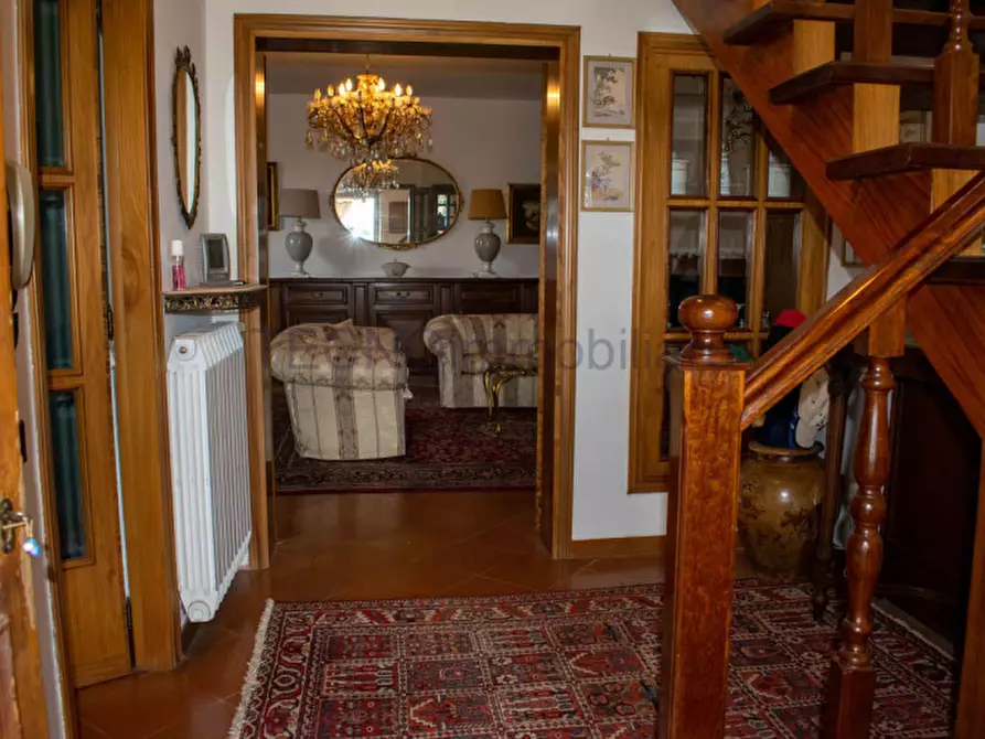 Immagine 2 di Rustico / casale in vendita  in via dell'acquedotto a Torgiano