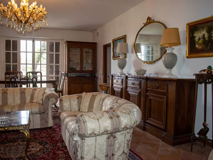 Immagine 7 di Rustico / casale in vendita  in via dell'acquedotto a Torgiano