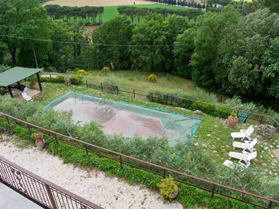 Immagine 52 di Rustico / casale in vendita  in via dell'acquedotto a Torgiano