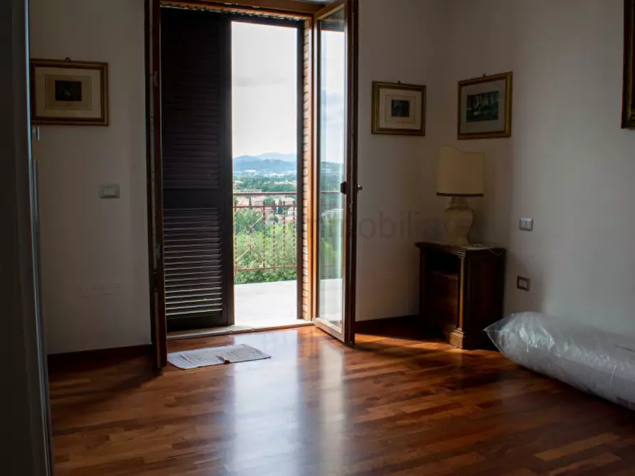 Immagine 66 di Rustico / casale in vendita  in via dell'acquedotto a Torgiano