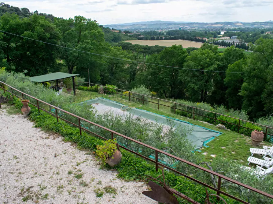 Immagine 72 di Rustico / casale in vendita  in via dell'acquedotto a Torgiano