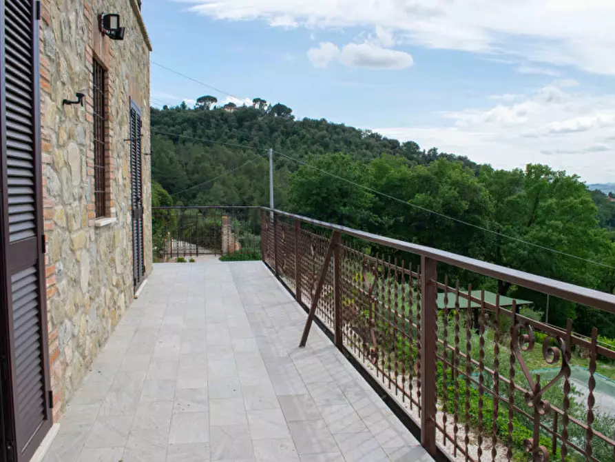 Immagine 13 di Rustico / casale in vendita  in via dell'acquedotto a Torgiano