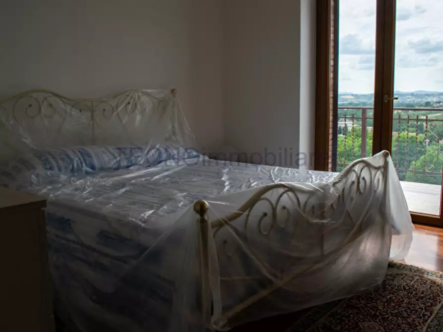 Immagine 16 di Rustico / casale in vendita  in via dell'acquedotto a Torgiano