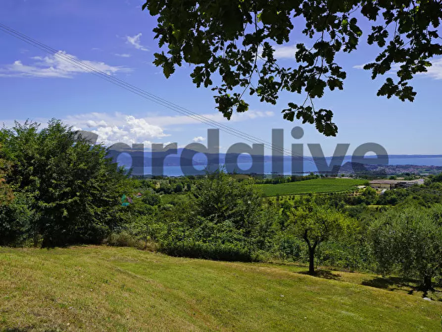 Immagine 5 di Appartamento in vendita  in Via rupestre a Puegnago Sul Garda