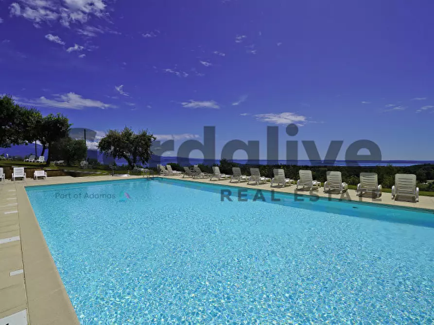 Immagine 5 di Appartamento in vendita  in Via rupestre a Puegnago Sul Garda