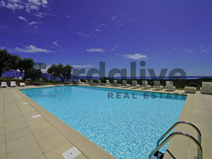 Immagine 6 di Appartamento in vendita  in Via rupestre a Puegnago Sul Garda