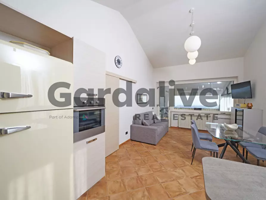 Immagine 19 di Appartamento in vendita  in Via rupestre a Puegnago Sul Garda