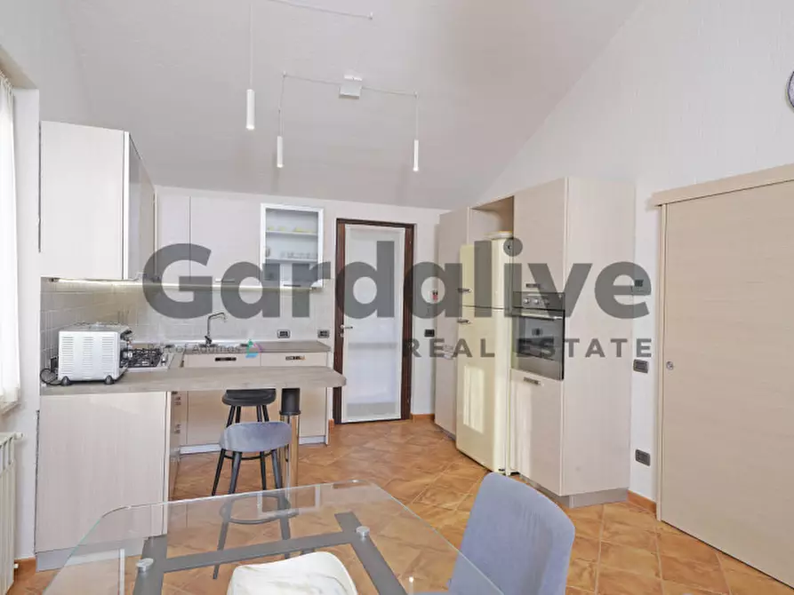 Immagine 24 di Appartamento in vendita  in Via rupestre a Puegnago Sul Garda