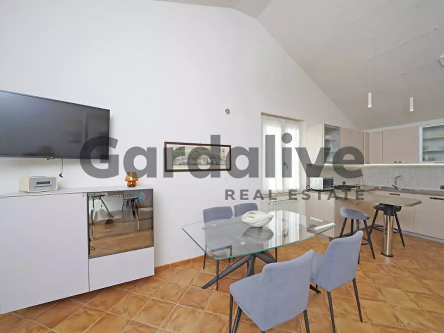 Immagine 23 di Appartamento in vendita  in Via rupestre a Puegnago Sul Garda