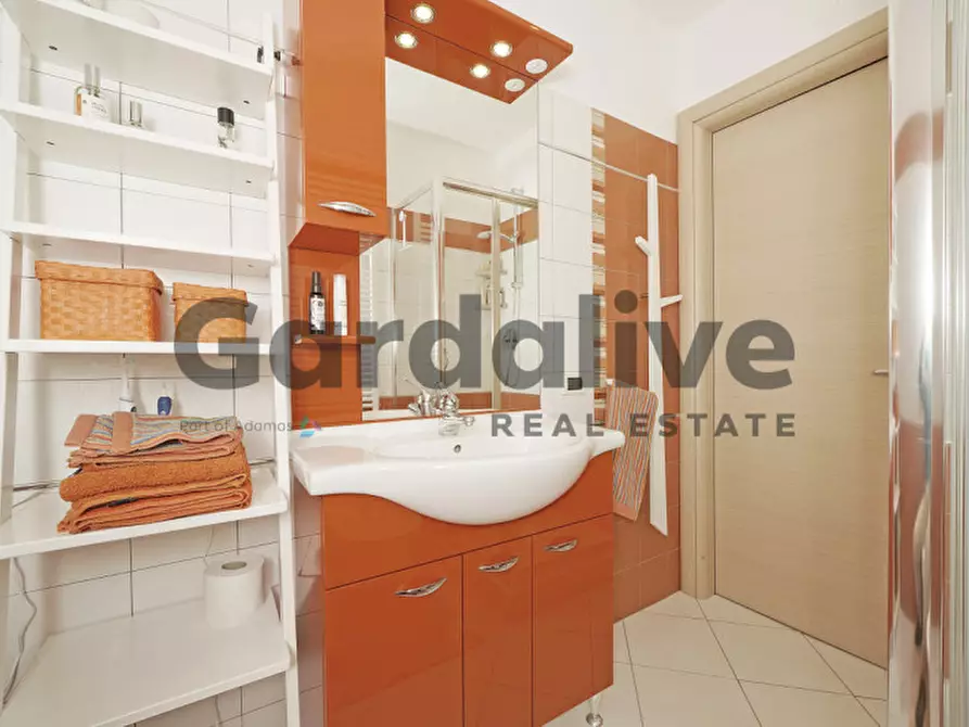 Immagine 32 di Appartamento in vendita  in Via rupestre a Puegnago Sul Garda