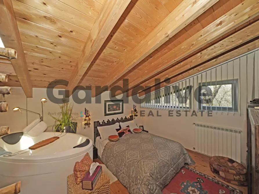 Immagine 27 di Casa indipendente in vendita  in Via Rupestre , 4 a Puegnago Sul Garda