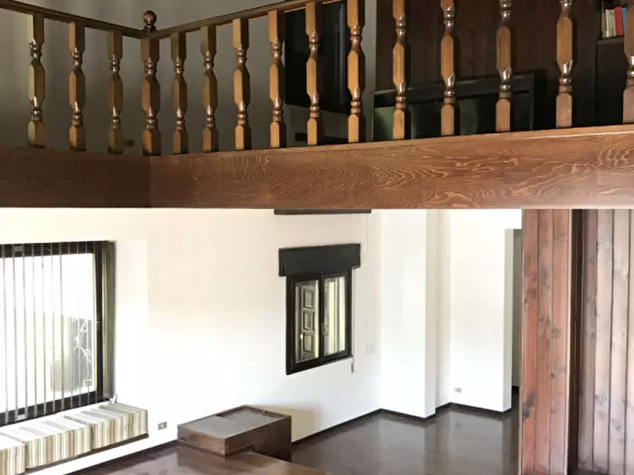Immagine 6 di Villa in vendita  in via G. Piva a Rovigo