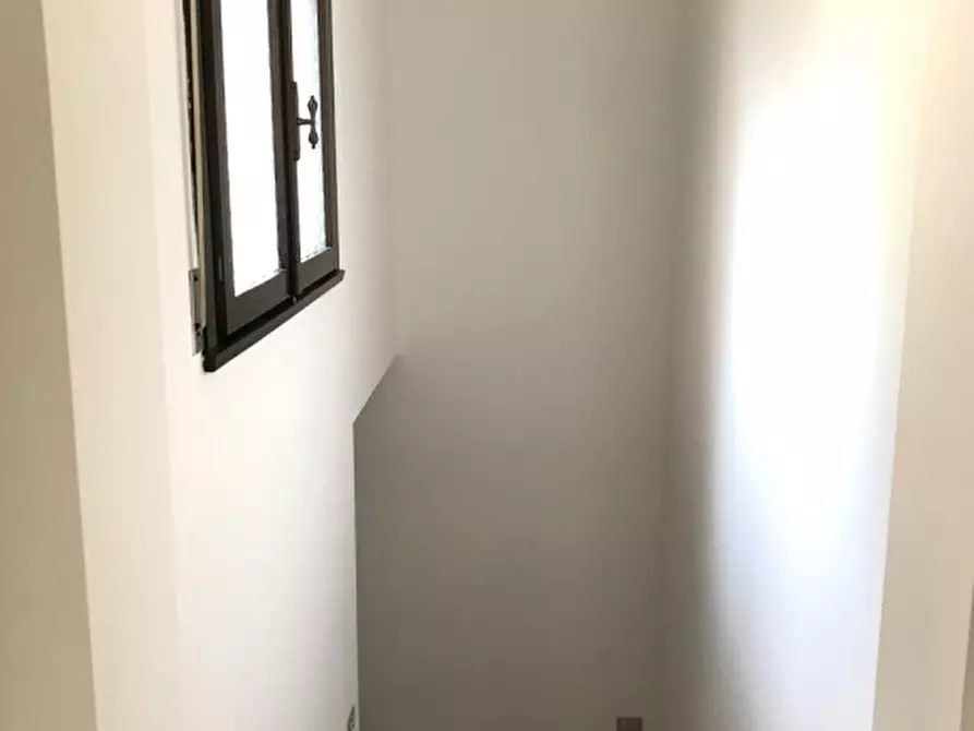 Immagine 11 di Villa in vendita  in via G. Piva a Rovigo