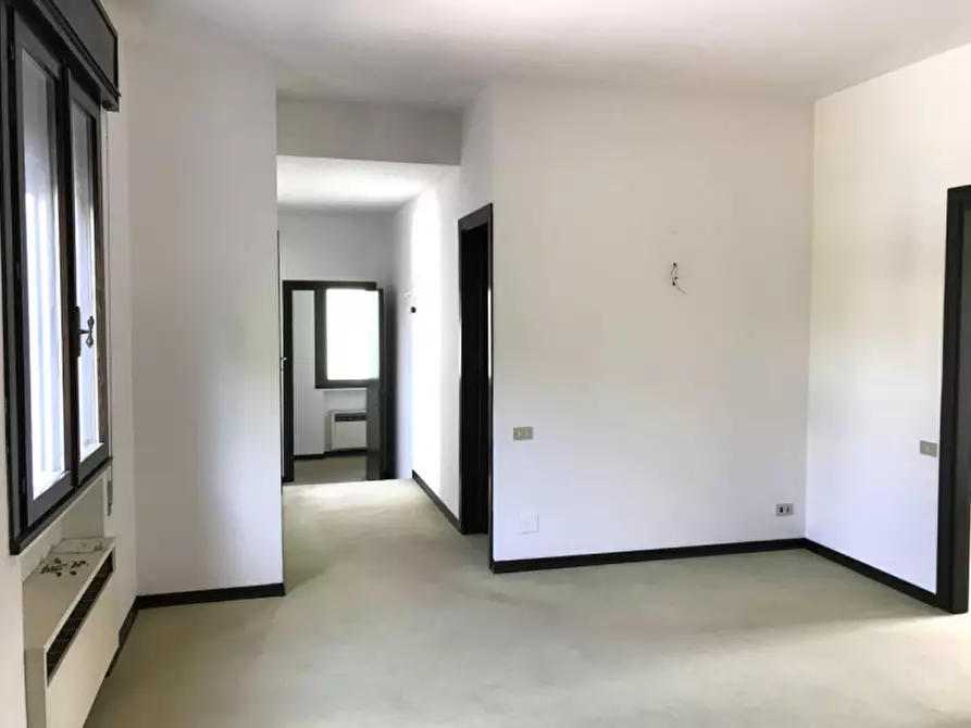 Immagine 17 di Villa in vendita  in via G. Piva a Rovigo