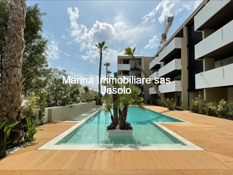 Immagine 4 di Appartamento in vendita  in via verona a Jesolo