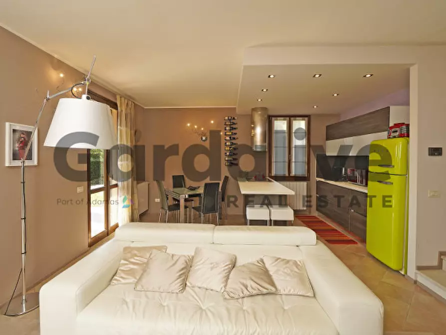 Immagine 9 di Appartamento in vendita  a Soiano Del Lago