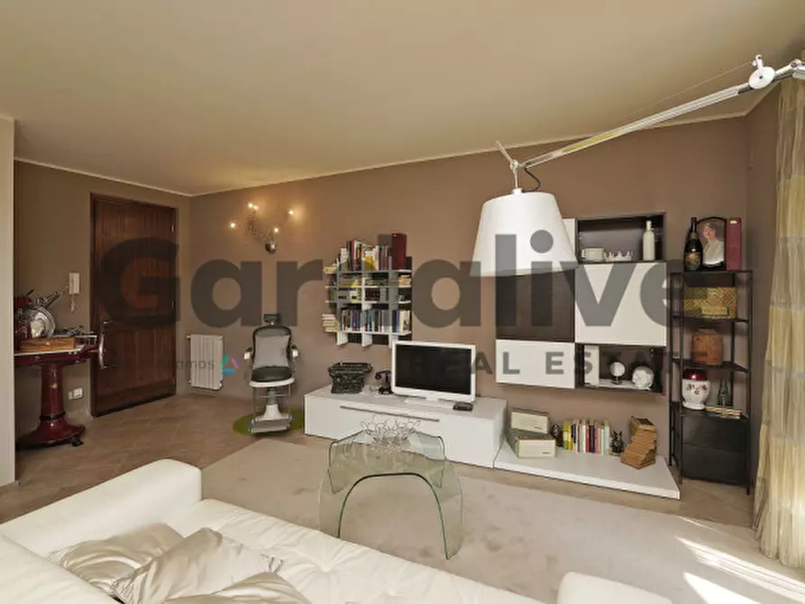 Immagine 12 di Appartamento in vendita  a Soiano Del Lago