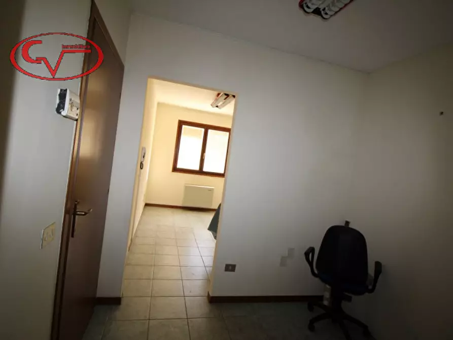 Immagine 3 di Ufficio in vendita  in via a. burzagli a Montevarchi