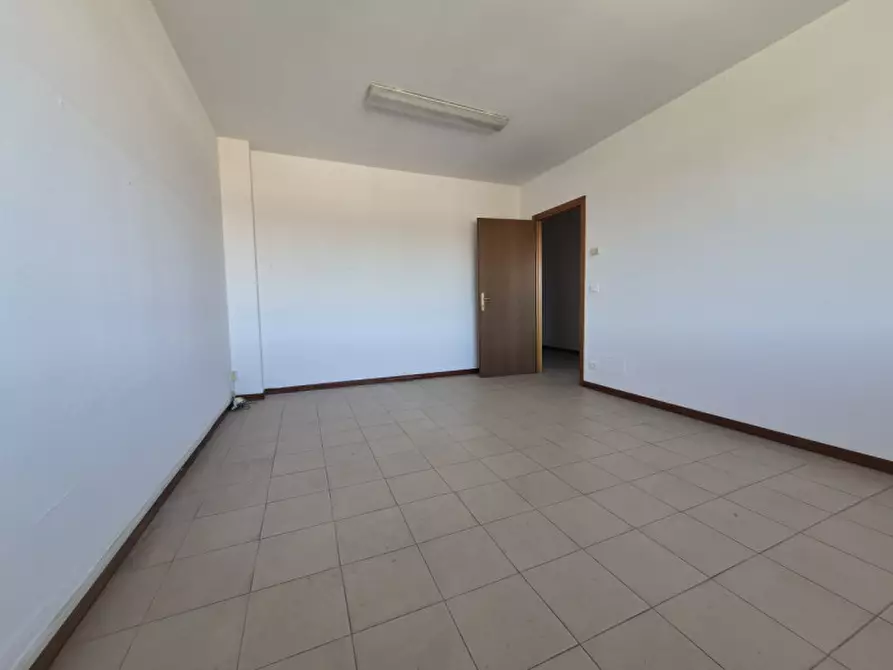 Immagine 5 di Ufficio in affitto  in Località Crosaron a San Bonifacio