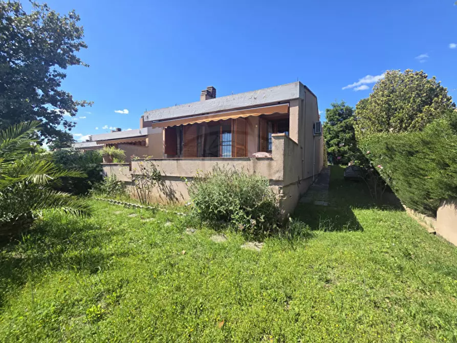 Immagine 25 di Villetta a schiera in vendita  in Via Gaetano Donizetti a Terni