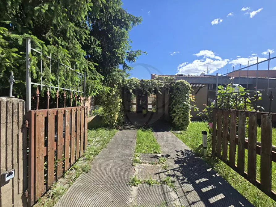 Immagine 30 di Villetta a schiera in vendita  in Via Gaetano Donizetti a Terni