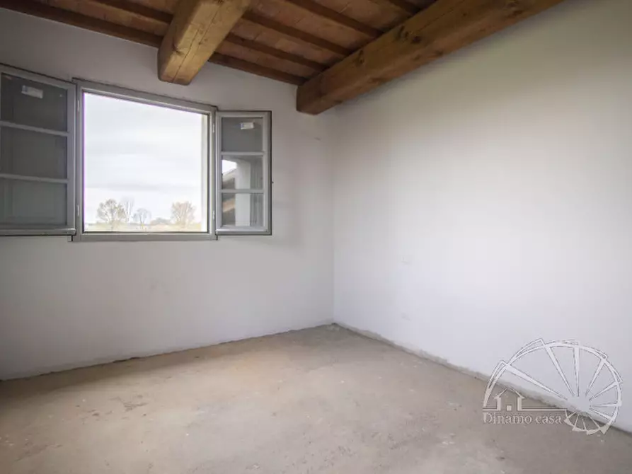 Immagine 19 di Rustico / casale in vendita  in Via Per le Case Nuove a Prato