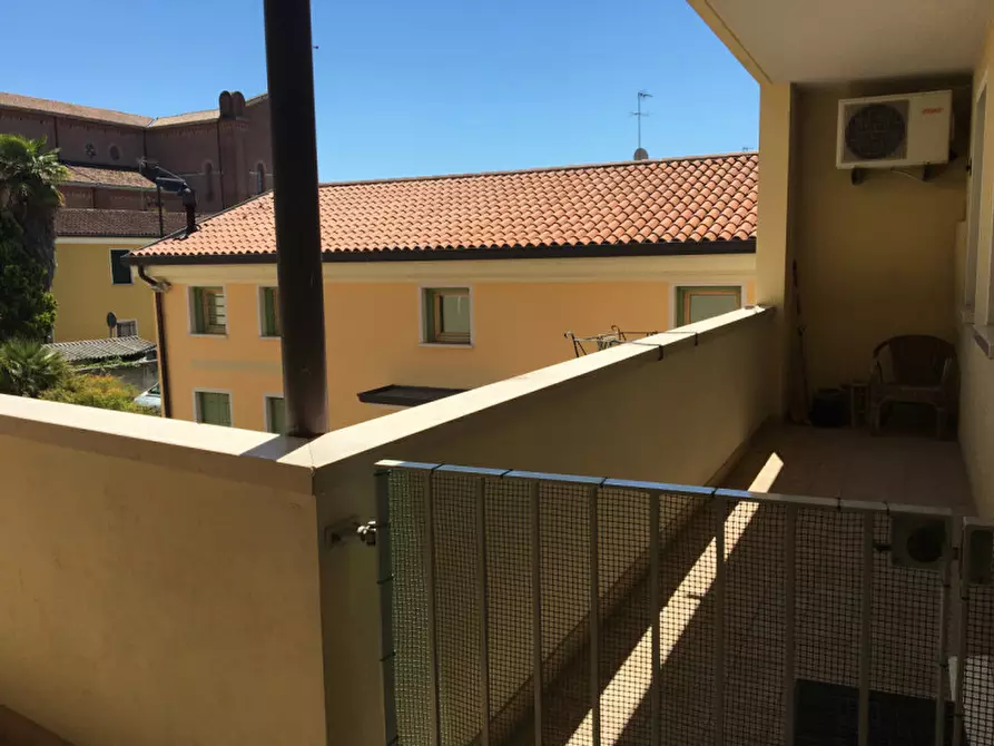 Immagine 3 di Appartamento in vendita  in VIA CARDINALE AGOSTINI a San Martino Di Lupari