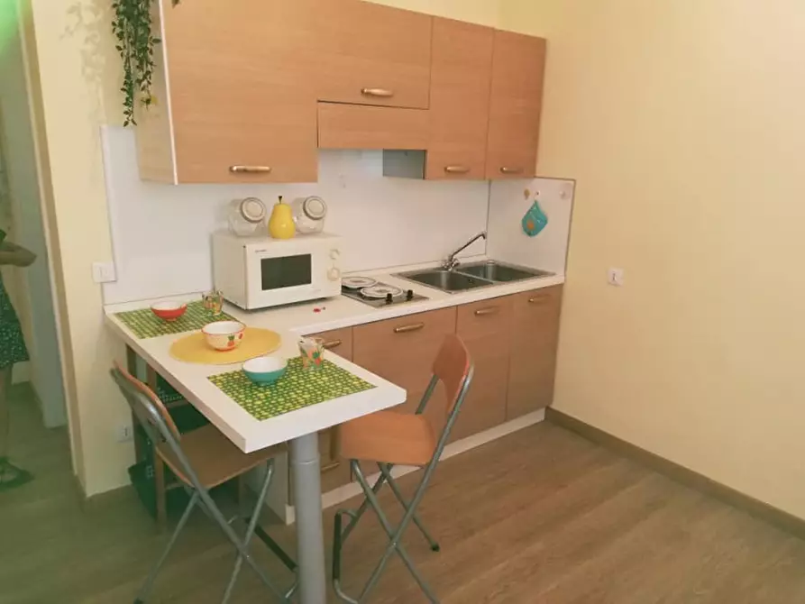 Immagine 2 di Appartamento in affitto  a Padova