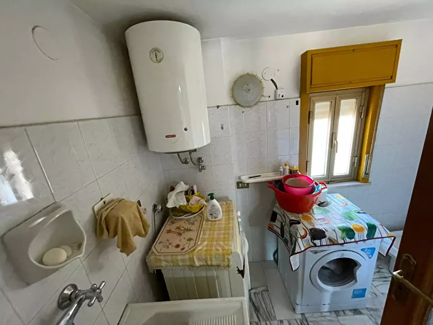 Immagine 20 di Appartamento in vendita  in Via Imera 38 a Palermo