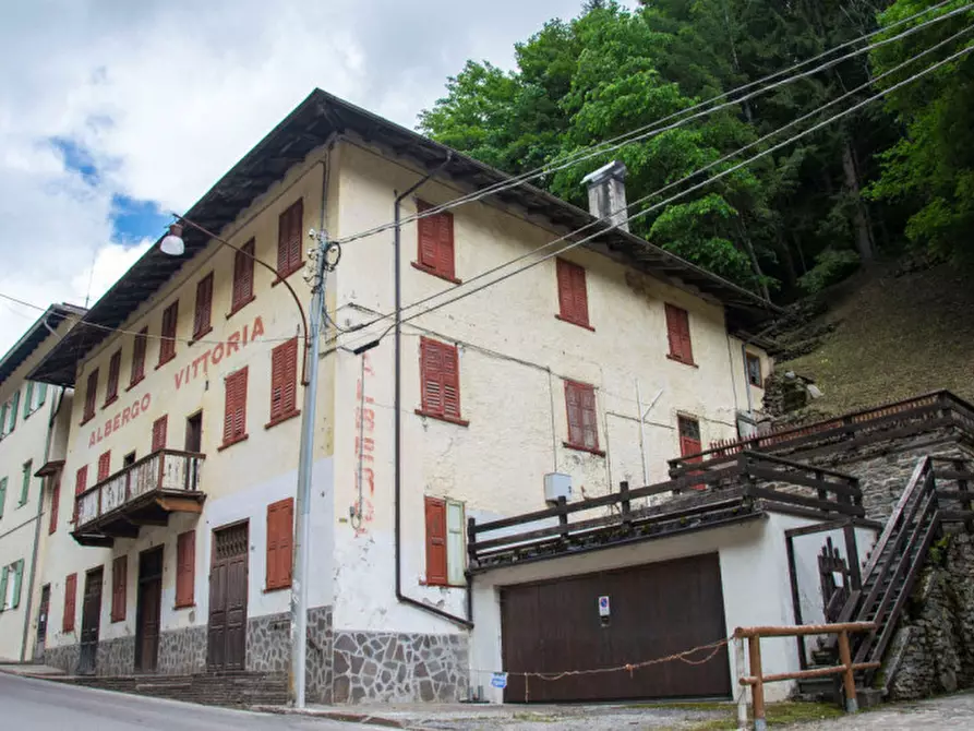 Immagine 8 di Casa indipendente in vendita  in Fonti a Rabbi