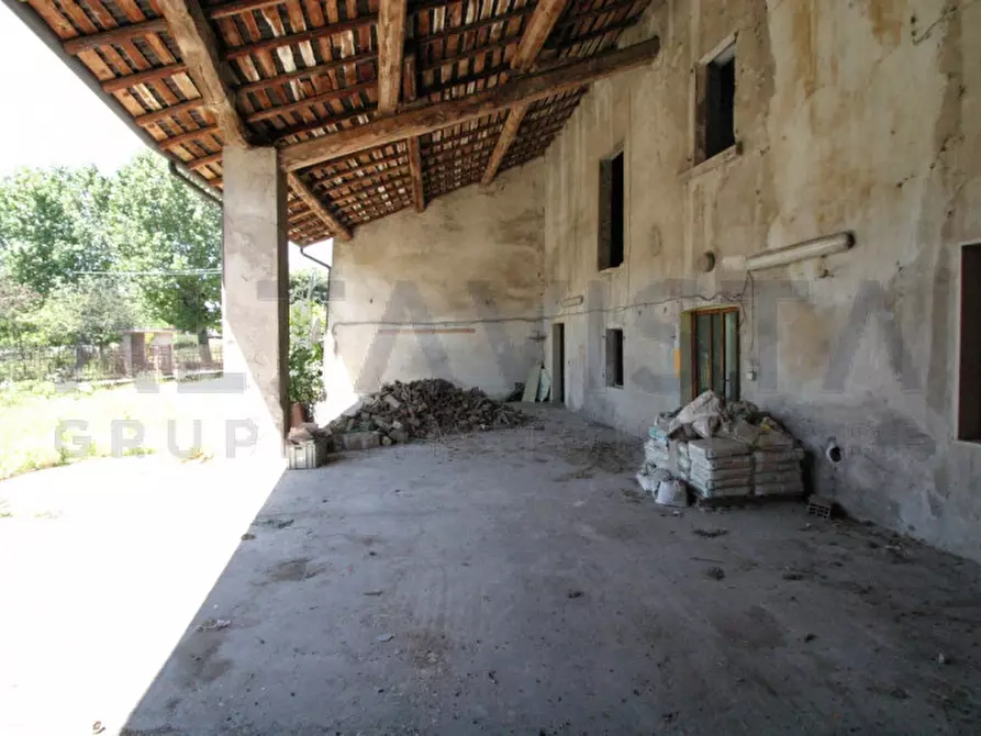 Immagine 4 di Rustico / casale in vendita  in via mazzini a Calcinato
