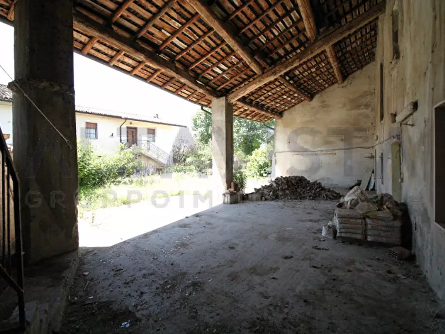 Immagine 4 di Rustico / casale in vendita  in via mazzini a Calcinato