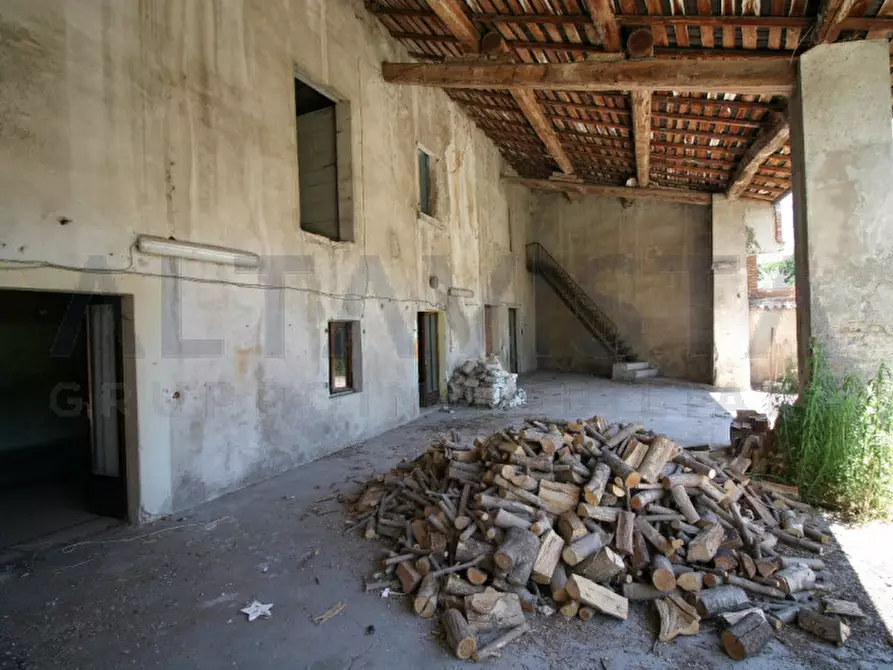 Immagine 18 di Rustico / casale in vendita  in via mazzini a Calcinato