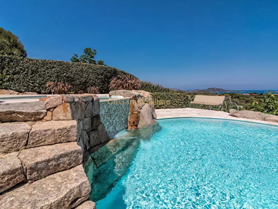 Immagine 7 di Villa in vendita  in via spargi lu impostu a San Teodoro