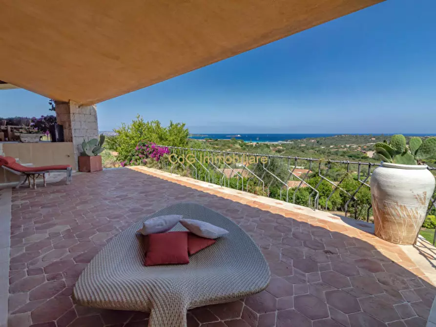 Immagine 15 di Villa in vendita  in via spargi lu impostu a San Teodoro