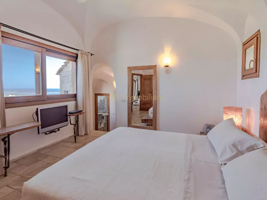 Immagine 18 di Villa in vendita  in via spargi lu impostu a San Teodoro