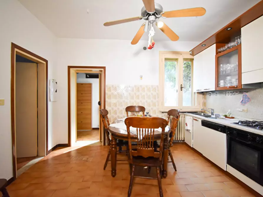 Immagine 8 di Appartamento in vendita  in Via Cavour 2 a Terrazzo