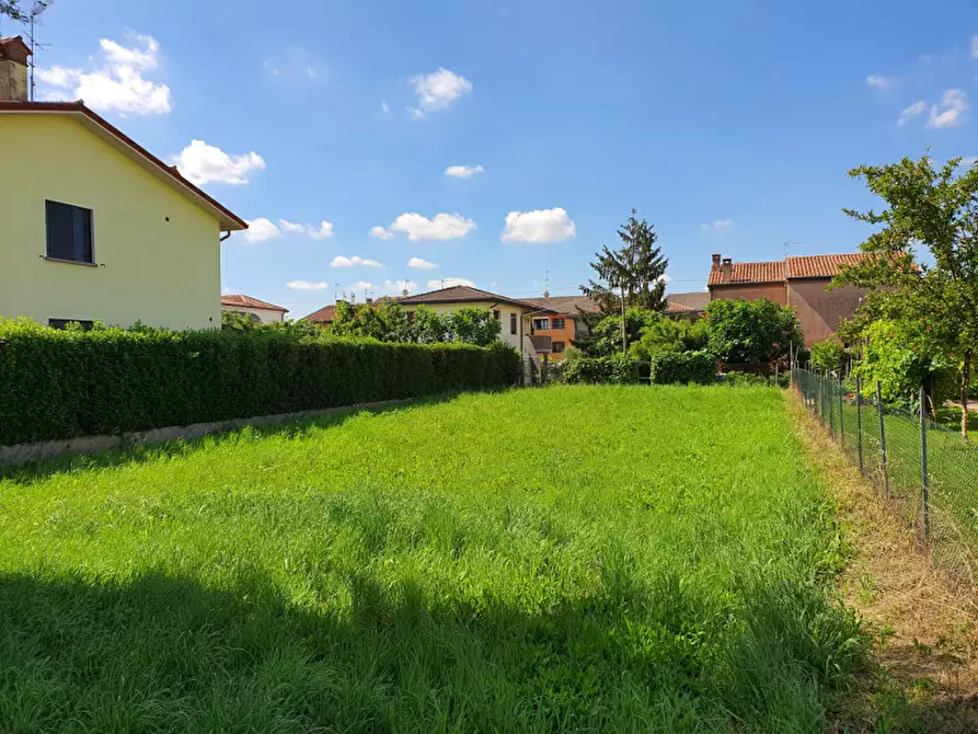 Immagine 3 di Terreno in vendita  in VIA PAOLO II, ESTE a Este