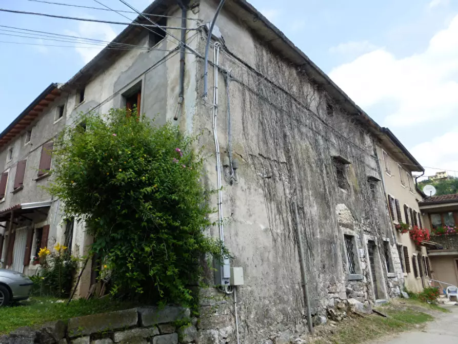 Immagine 3 di Rustico / casale in vendita  in Località Valle a Badia Calavena