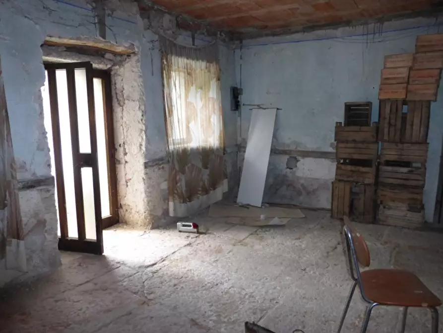 Immagine 6 di Rustico / casale in vendita  in Località Valle a Badia Calavena