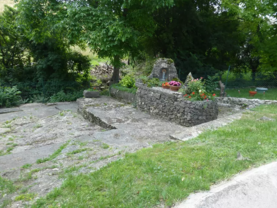 Immagine 18 di Rustico / casale in vendita  in Località Valle a Badia Calavena