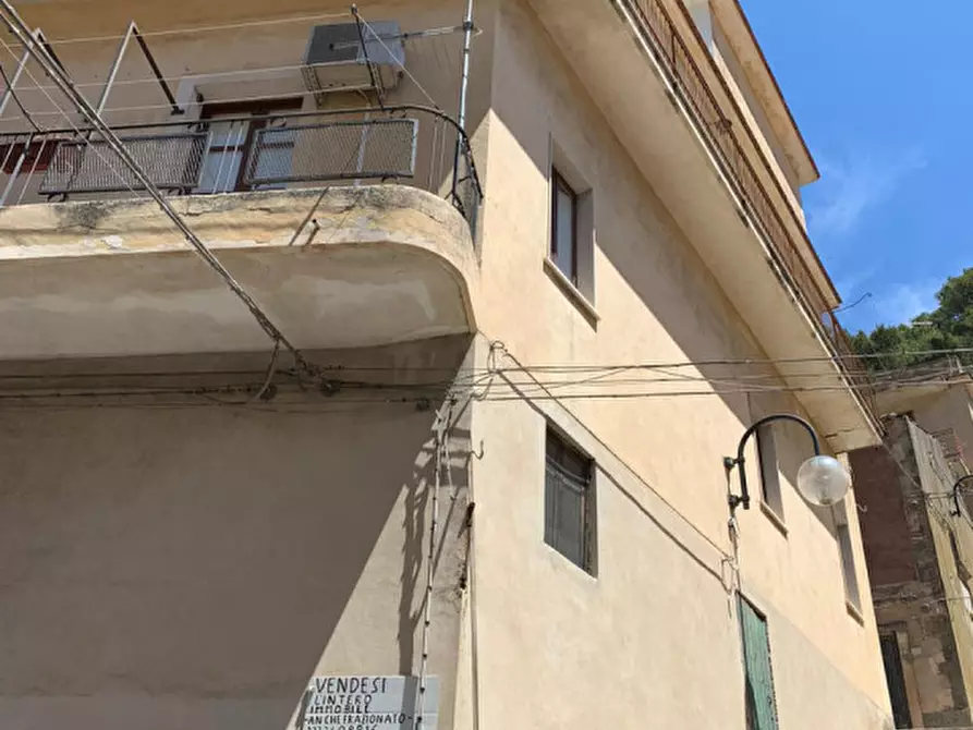 Immagine 6 di Casa indipendente in vendita  in Via Tirella a Modica