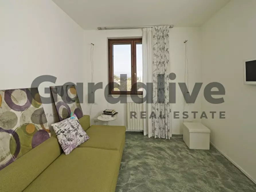 Immagine 13 di Appartamento in vendita  a Soiano Del Lago