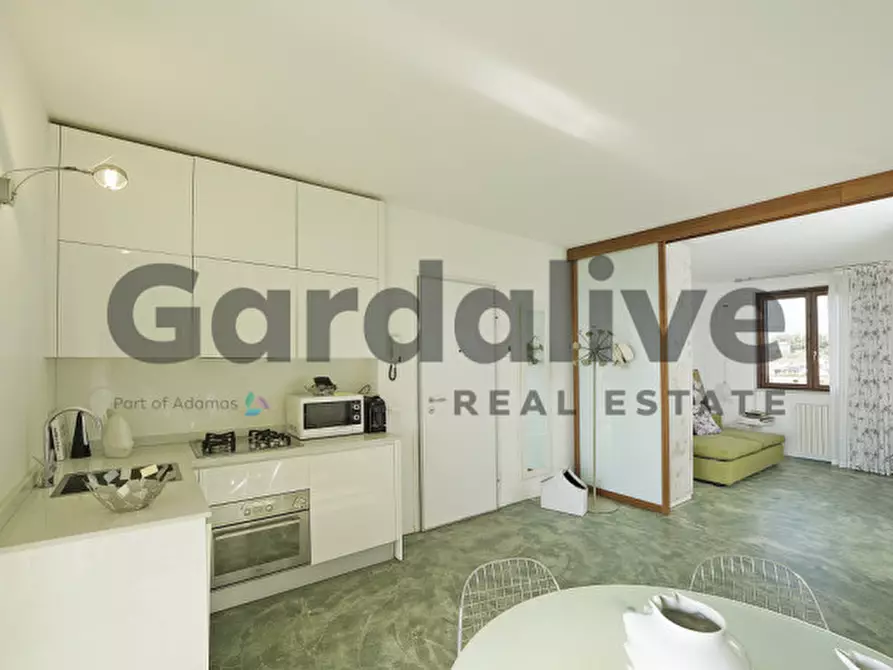 Immagine 18 di Appartamento in vendita  a Soiano Del Lago