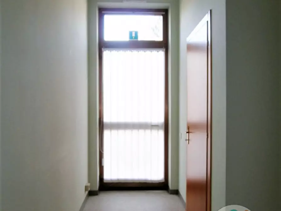 Immagine 5 di Ufficio in affitto  in via Corridoni 9 a Sagrado