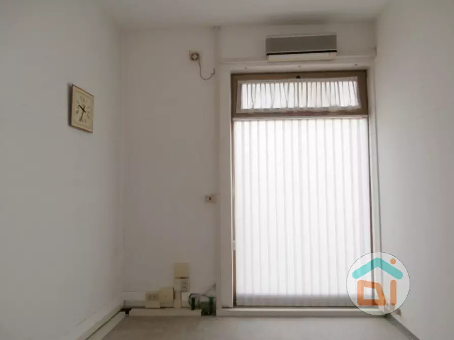 Immagine 8 di Ufficio in affitto  in via Corridoni 9 a Sagrado